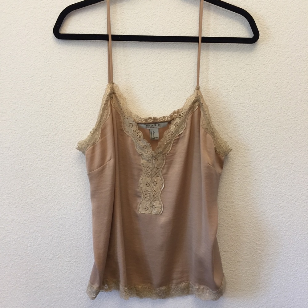 💐 Forever 21 Contemporary Nude Satin Lace Cami